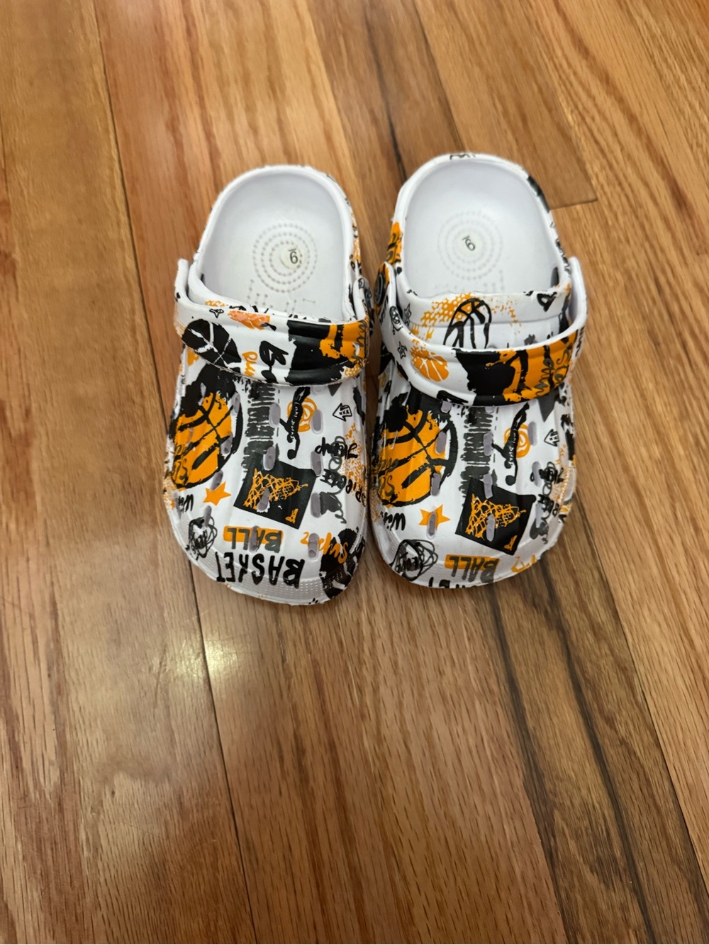 4/$12 Kids White Basketball Print Clog Shoes